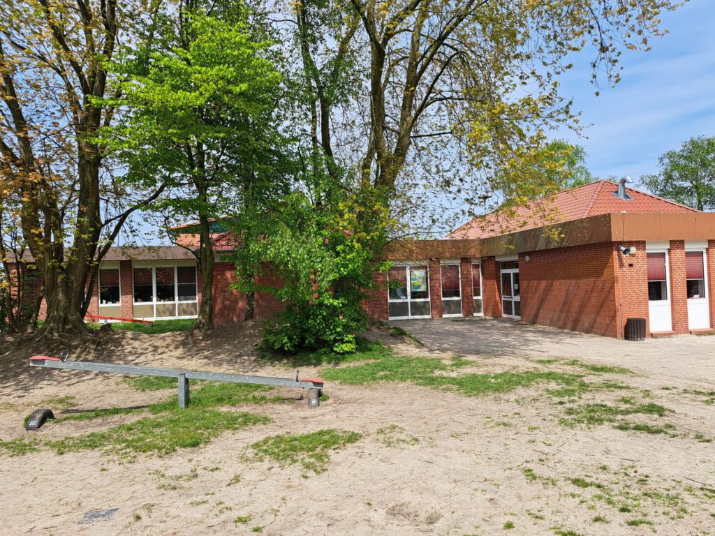 Sorgen bereitet die Lehrerversorgung an der idyllisch gelegenen Grundschule in Werdum
