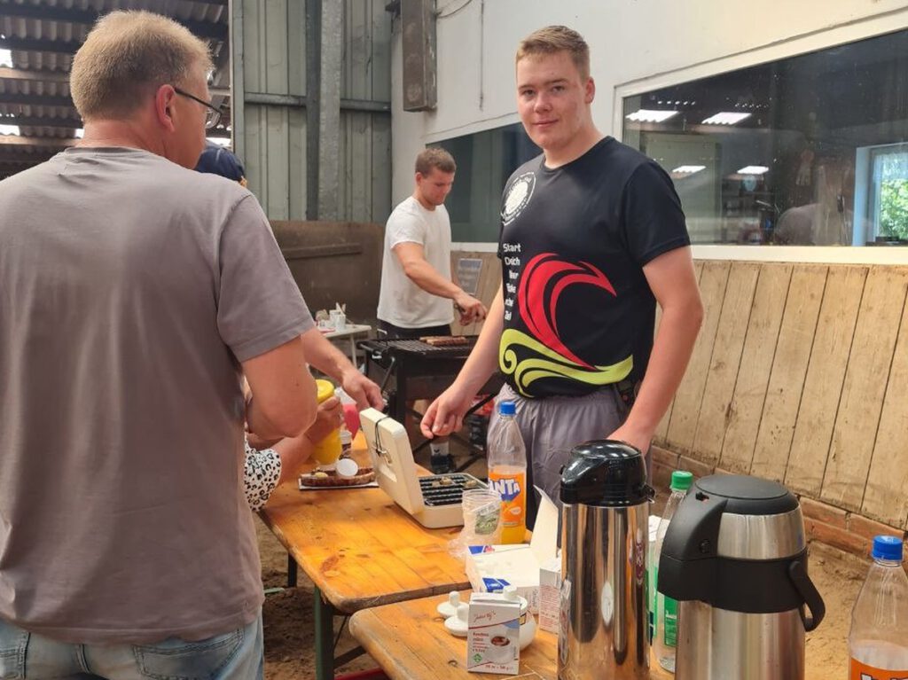 Tobias Kuhnhen versorgte die Besucher